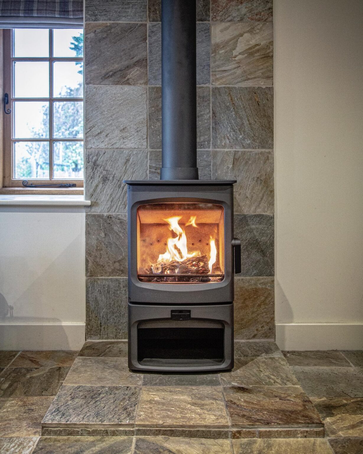 Freestanding Wood Heaters | Freestanding Wood Fireplaces