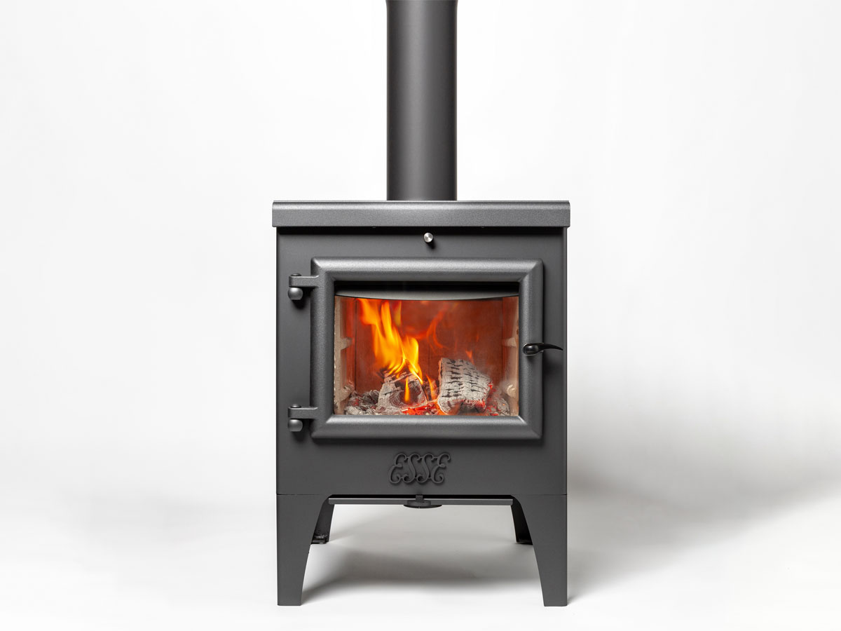 ESSE-Warmheart-S-wood-burning-cook-stove-front-1